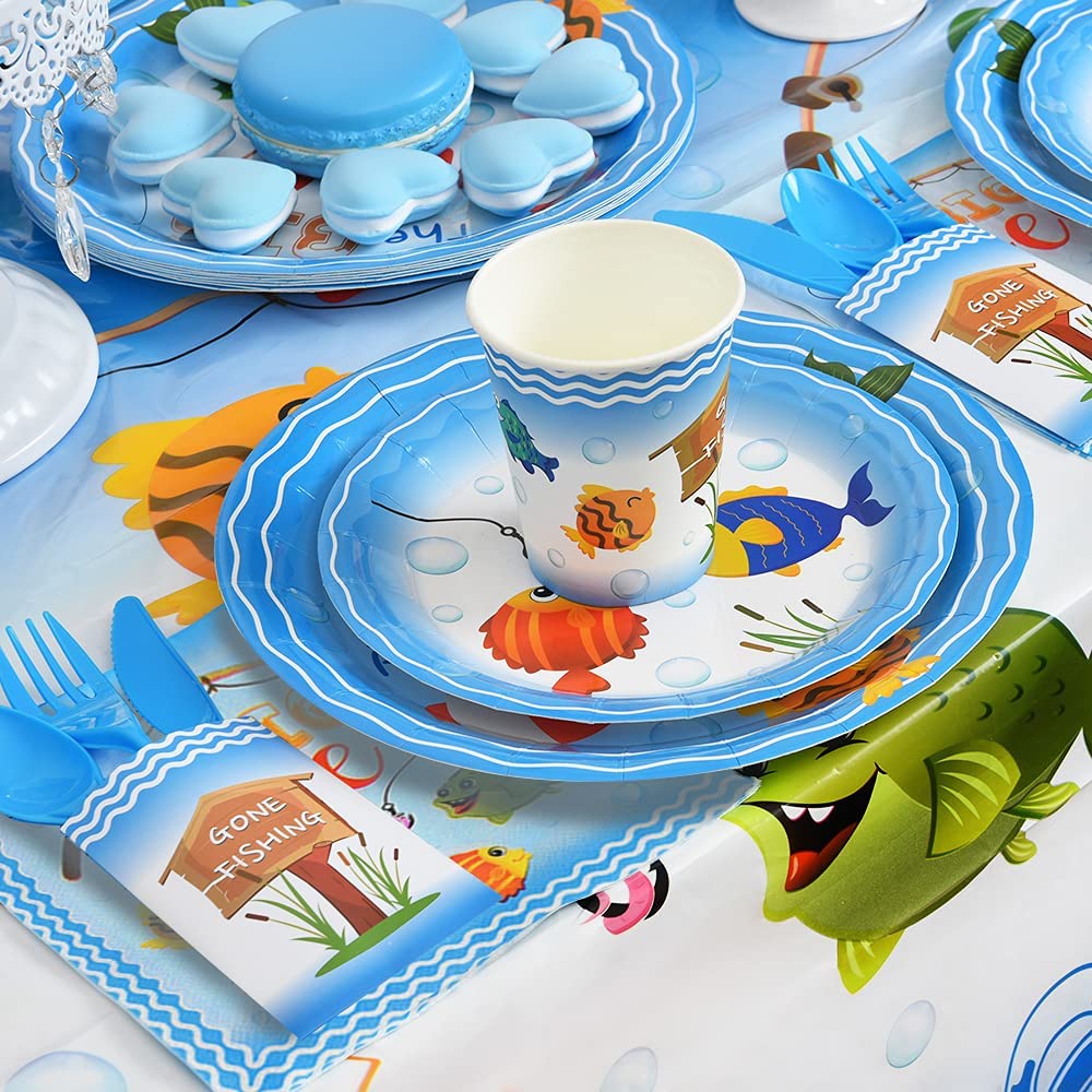 WERNNSAI Gone Fishing Birthday Party Supplies Set Party Decorations &  Tableware Kit for Boys Cutlery Bag Table Cover Plates Cups Napkins Utensils  Banner Balloons Serves 16 Guests 153 PCS